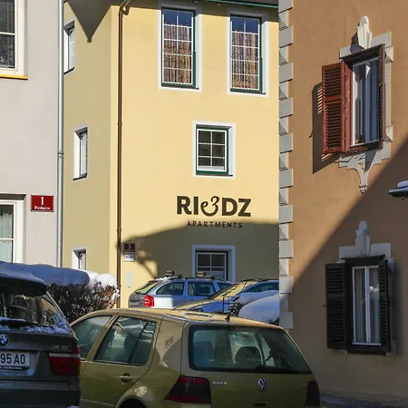 Riedz Innsbruck- Zentrales Apartmenthaus Mit Gruener Oase Διαμέρισμα Ίνσμπρουκ