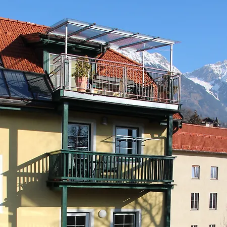 Διαμέρισμα Riedz Innsbruck- Zentrales Apartmenthaus Mit Gruener Oase