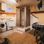 Riedz Innsbruck- Zentrales Apartmenthaus Mit Grüner Oase