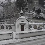 Riedz Innsbruck- Zentrales Apartmenthaus Mit Grüner Oase