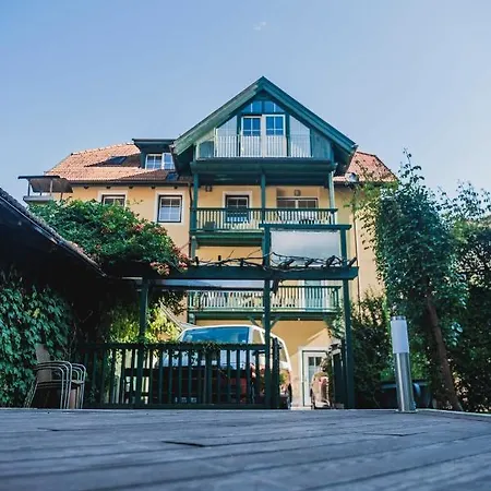 Apartmán Riedz Innsbruck- Zentrales Apartmenthaus Mit Gruener Oase *