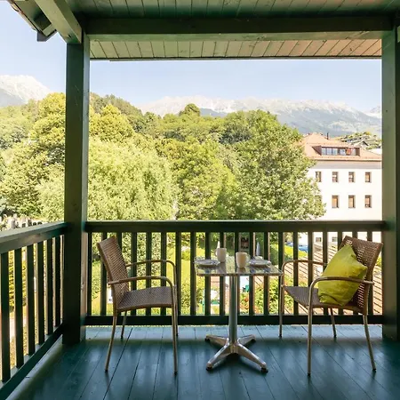 Riedz Innsbruck- Zentrales Apartmenthaus Mit Gruener Oase *