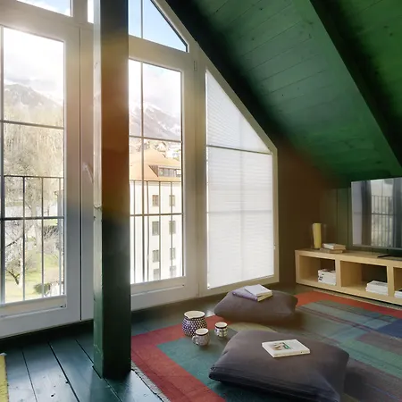 شقة Riedz Innsbruck- Zentrales Apartmenthaus Mit Gruener Oase إنسبروك