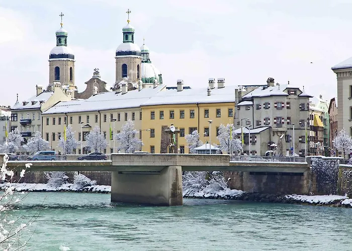 Apartment Riedz Innsbruck- Zentrales Apartmenthaus Mit Gruener Oase *