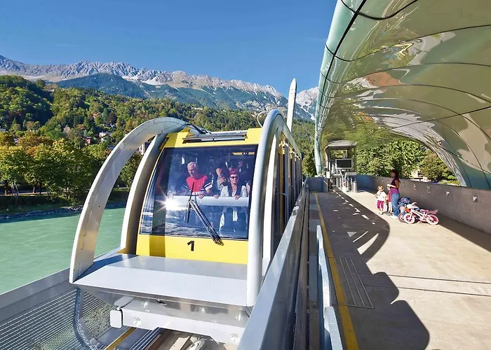 Apartment Riedz Innsbruck- Zentrales Apartmenthaus Mit Gruener Oase Innsbruck