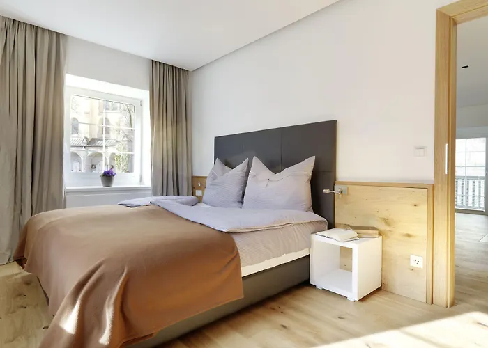 Daire Riedz Innsbruck- Zentrales Apartmenthaus Mit Gruener Oase *