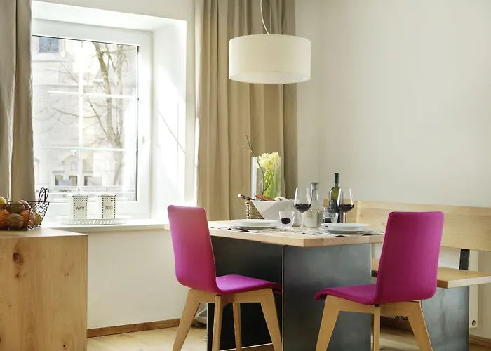 Riedz Innsbruck- Zentrales Apartmenthaus Mit Gruener Oase Daire İnnsbruck