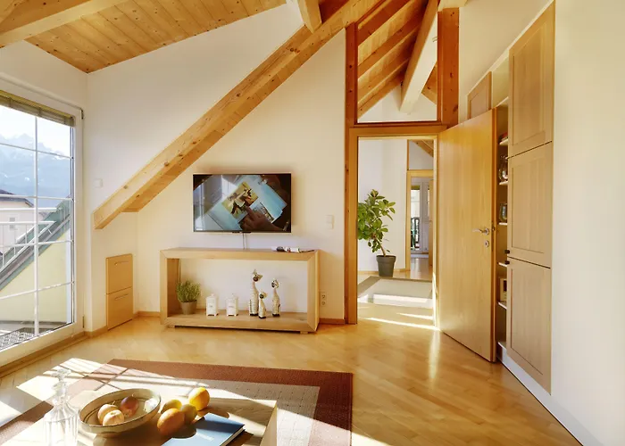 Riedz Innsbruck- Zentrales Apartmenthaus Mit Gruener Oase Daire İnnsbruck