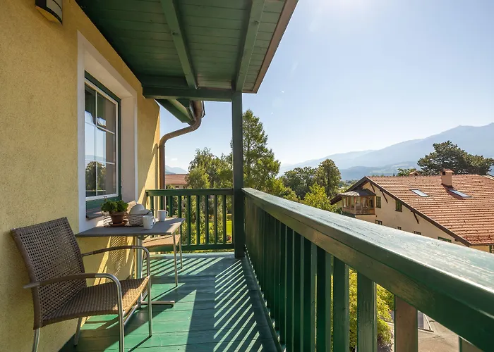 Riedz Innsbruck- Zentrales Apartmenthaus Mit Gruener Oase *