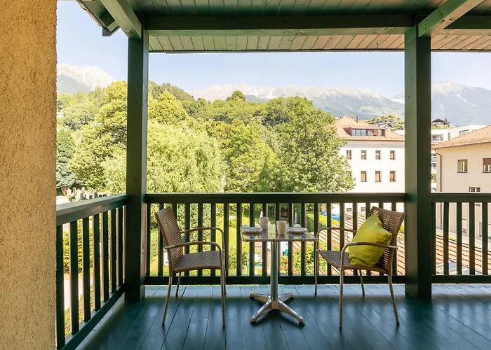 Daire Riedz Innsbruck- Zentrales Apartmenthaus Mit Gruener Oase