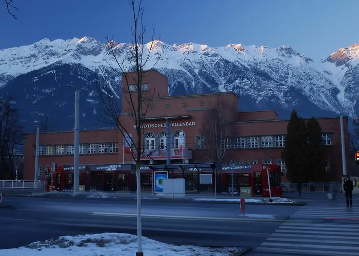 Daire Riedz Innsbruck- Zentrales Apartmenthaus Mit Gruener Oase İnnsbruck