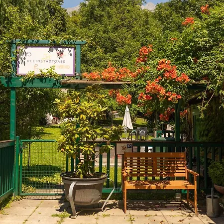 Riedz Innsbruck- Zentrales Apartmenthaus Mit Gruener Oase