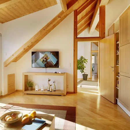 Riedz Innsbruck- Zentrales Apartmenthaus Mit Grüner Oase Apartment Innsbruck