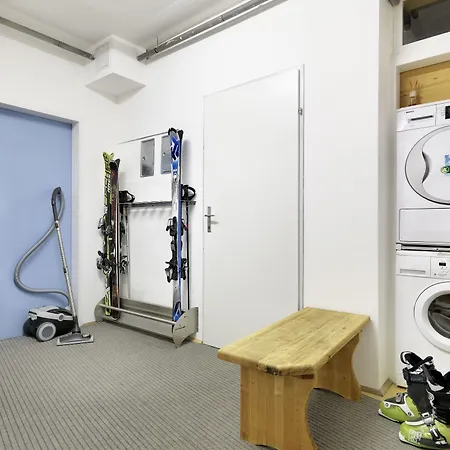 Riedz Innsbruck- Zentrales Apartmenthaus Mit Grüner Oase Apartment Innsbruck